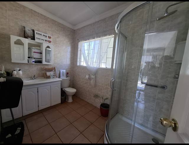 5 BEDROOM HOUSE FOR SALE IN DALPARK PROPER